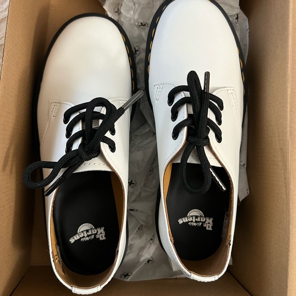 SOLD! Dr. Marten platform Oxfords - Picture 2 of 3